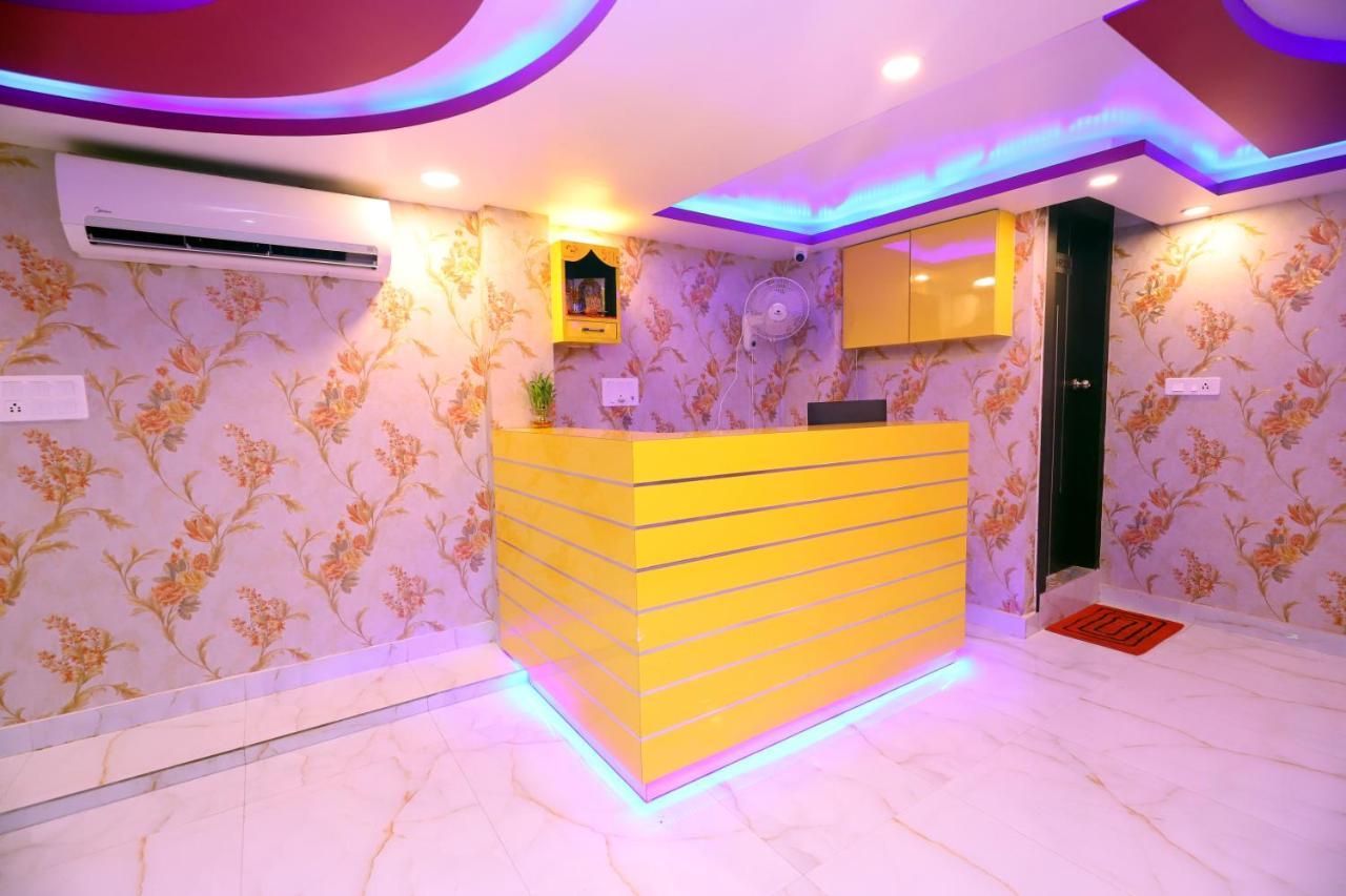 Jupiter Plaza Delhi Airport Hotel Új-Delhi Kültér fotó